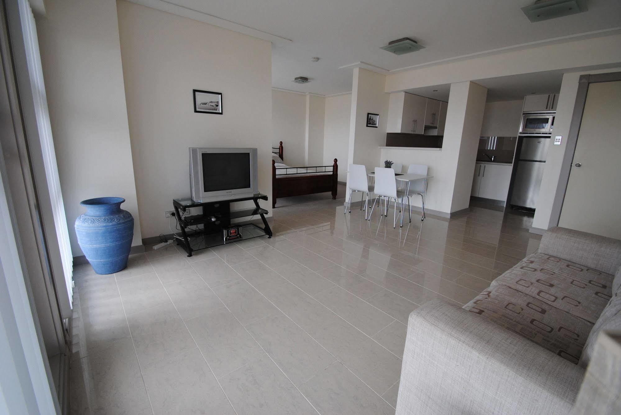 Sandy Cove Apartments Entrance Екстериор снимка